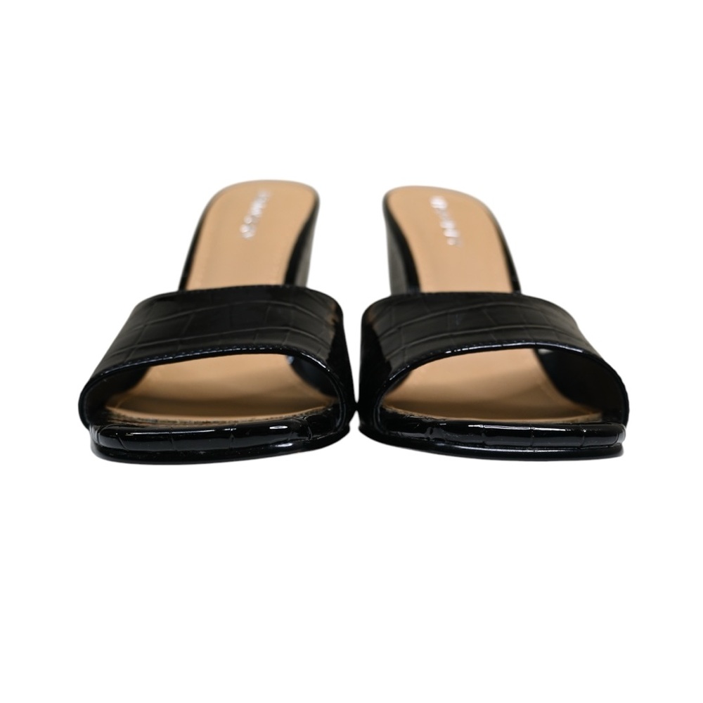 Lisa Vicky Women's 8 Adore-V Black Wedge Sandals NEW - Picture 2 of 9